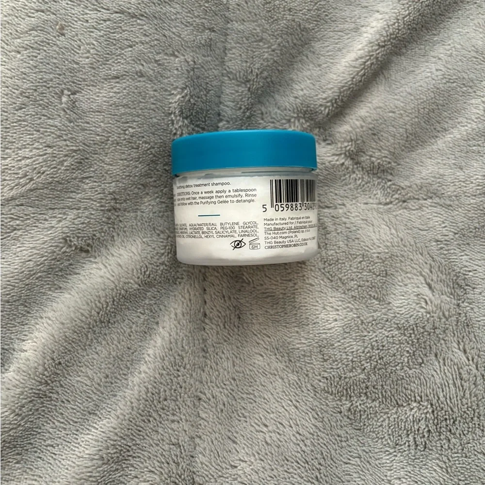 Cleansing Purifying Scrub with Sea Salt - Blue and White - Picture 2 of 2